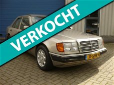 Mercedes-Benz 200-serie - 260 E (W124)