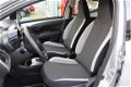 Toyota Aygo - 1.0 VVT-i x-play *BLUETOOTH / SNELHEIDSBEGRENZER - 1 - Thumbnail