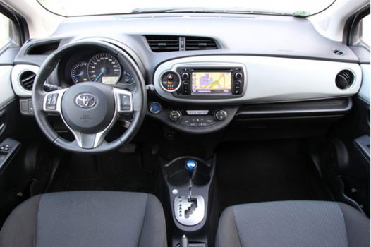 Toyota Yaris - 1.5 Full Hybrid Aspiration# *LPG HYBRIDE / NAVIGATIE - 1