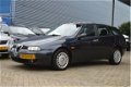 Alfa Romeo 156 Sportwagon - 1.8-16V T.Spark AircoInruilkoopje - 1 - Thumbnail