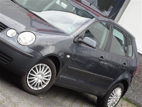 Volkswagen Polo - 1.4-16V APK 2020 (bj2003) - 1