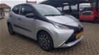 Toyota Aygo - 1.0 VVT-i x-now Bi-Tone Edition - 1 - Thumbnail