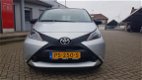 Toyota Aygo - 1.0 VVT-i x-now Bi-Tone Edition - 1 - Thumbnail