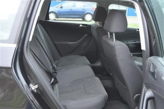 Volkswagen Passat Variant - 1.9 TDI Comfortline BlueMotion EXPORT - 1