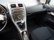 Toyota Auris - 2.0 D-4D Sol Meeneemprijs Climate Control / Cruise Control / Lichtmetalen Velgen / Ra - 1 - Thumbnail