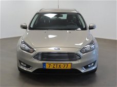 Ford Focus - 1.0 EcoBoost 125pk First Edition