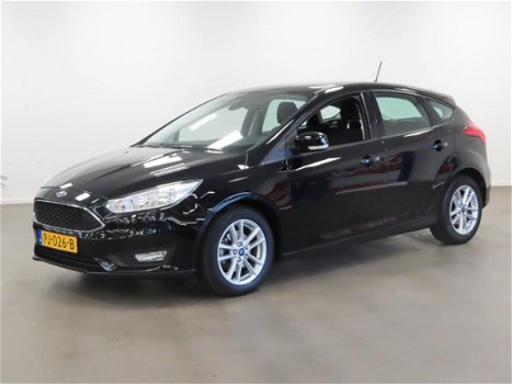 Ford Focus - 1.0 EcoBoost 125pk 5-deurs Lease Edition - 1