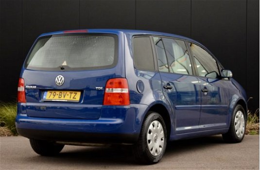 Volkswagen Touran - 1.9 TDI Grijs kenteken | Cruise Control | Trekhaak | Radio/CD | Prijs is ex BTW - 1