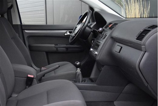 Volkswagen Touran - 1.9 TDI Grijs kenteken | Cruise Control | Trekhaak | Radio/CD | Prijs is ex BTW - 1