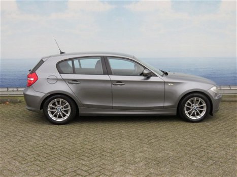 BMW 1-serie - 118i EffDyn. Ed. Business Line Ultimate Edition - 1