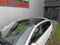 Peugeot 308 SW - 2.0 BlueHDI Blue Lease Executive 150PK Automaat Trekhaak Achteruitrijcamera Navi Cl