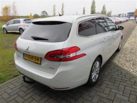 Peugeot 308 SW - 2.0 BlueHDI Blue Lease Executive 150PK Automaat Trekhaak Achteruitrijcamera Navi Cl - 1