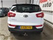 Kia Sportage - 2.0 163PK Super Pack + DEALER OH/NAP/XENON/PANORAMA/LEER/NAVICLIMA/PDC/PARKEERASSIST - 1 - Thumbnail