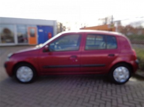 Renault Clio - 1.4-16V Privilège WEINIG KM , AIRCO - 1