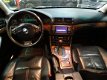 BMW 5-serie Touring - 520i Executive Automaat Airco Climate Control Leer Trekhaak - 1 - Thumbnail