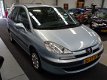 Peugeot 807 - 2.0 SR Premium Airco Climate control Trekhaak - 1 - Thumbnail