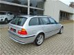 BMW 3-serie Touring - 330 330Xi AUT Exec Nap Harman Kardon Navi Xenon - 1 - Thumbnail