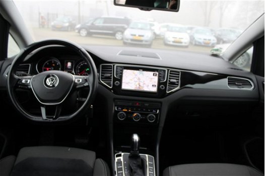 Volkswagen Golf Sportsvan - 1.6 TDI Highline Euro 6 airco, climate control, navigatie, stoelverwarmi - 1