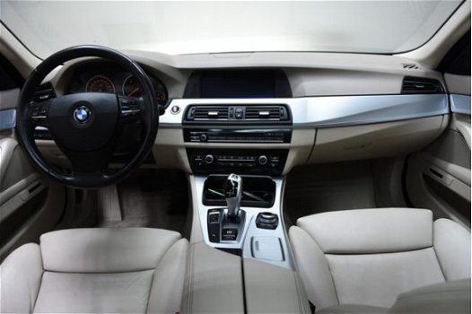 BMW 5-serie Touring - (J) 530d High Executive Aut. [ Panorama Navi Xenon Hud ] - 1