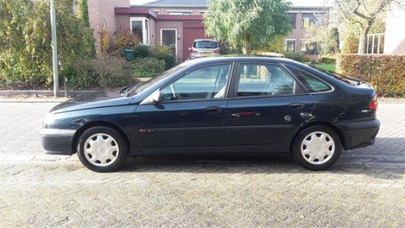 Renault Laguna - 1.6-16V RXT * INRUILKOOPJE - 1