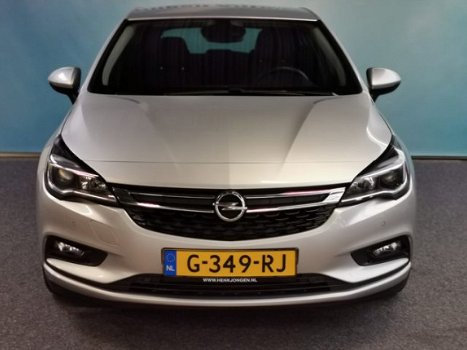 Opel Astra - 1.4 Innovation 150 PK + Navigatie Rijklaar + 6 maanden Bovag-garantie - 1