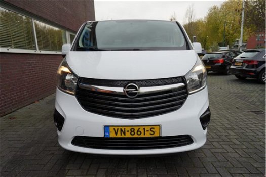 Opel Vivaro - 1.6 CDTI 140PK L2H1 Sport 3 Zit Leder Navi Airco Trekhaak Actie - 1