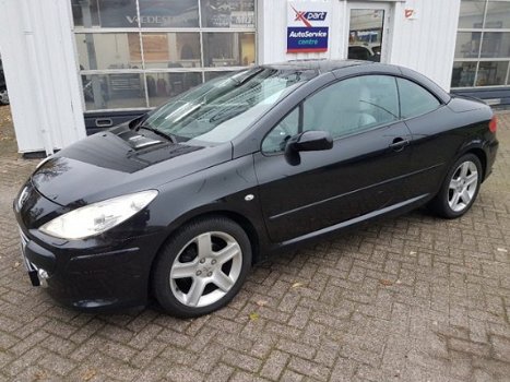 Peugeot 307 - CC 2.0-16V Automaat, Leder, Clima, All Season auto - 1