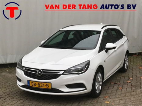 Opel Astra Sports Tourer - 1.0 Online Edition Navi / PDC / Camera - 1