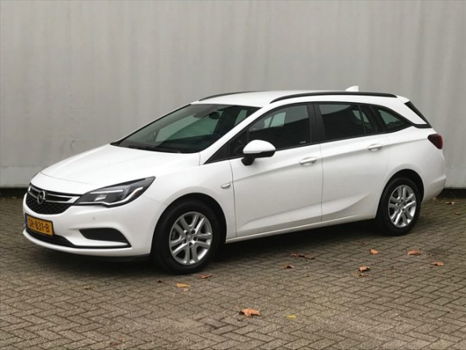 Opel Astra Sports Tourer - 1.0 Online Edition Navi / PDC / Camera - 1