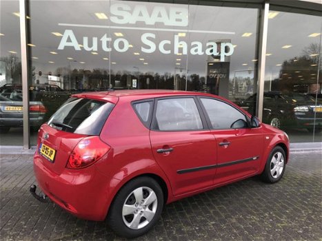 Kia Cee'd - 1.6 X-tra Airco Trekhaak Centrale vergrendeling - 1