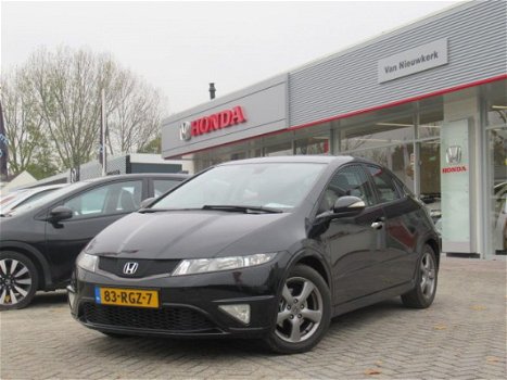 Honda Civic - 1.4 i Sport / Navi / PDC / Garantie - 1