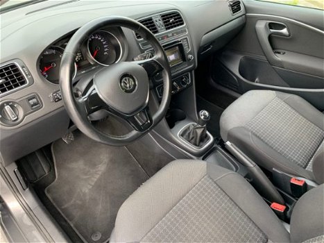 Volkswagen Polo - 1.2 TSI Comfortline, 5 Deurs, Airco, Bluetooth - 1