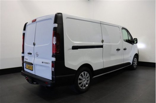 Opel Vivaro - 1.6 CDTI 120PK L2H1 - Airco - Navi - Cruise - € 10.499, - Ex - 1