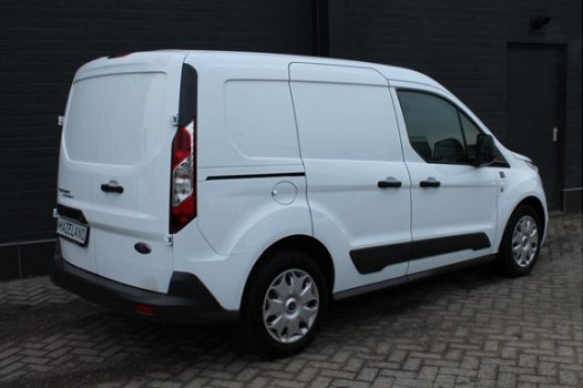 Ford Transit Connect - 1.5 TDCI - Clima - Navi - Cruise - 2018 - € 11.900, - Ex - 1