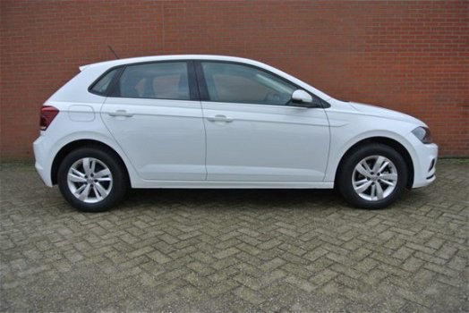 Volkswagen Polo - 1.0 TSI Comfortline Business Navi Rijklaarprijs - 1