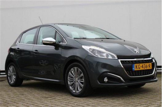 Peugeot 208 - 1.2 110pk PureTech Allure | Navigatie | Telefoon | Parkeersensoren | Cruise Control - 1