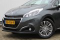 Peugeot 208 - 1.2 110pk PureTech Allure | Navigatie | Telefoon | Parkeersensoren | Cruise Control - 1 - Thumbnail