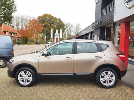 Nissan Qashqai - 2.0 140PK Acenta Glass Roof Nav - 1