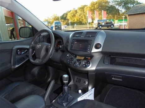 Toyota RAV4 - 2.0 VVT-I X-STYLE 2WD - 1