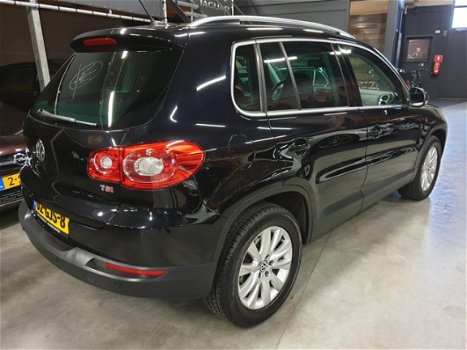 Volkswagen Tiguan - 1.4 TSI Sport&Style 4Motion - 4WD - 150 pk - NL auto - Navigatie - 1