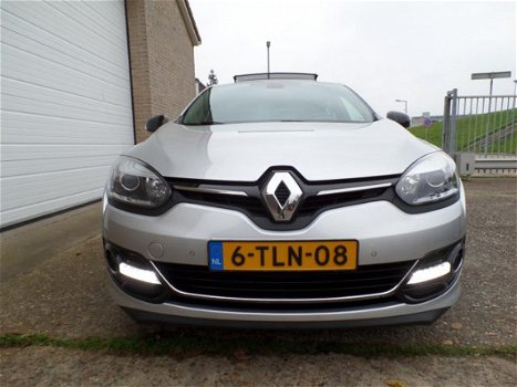 Renault Mégane - 1.2 TCe Bose navigatie, panoramadak - 1