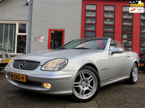 Mercedes-Benz SLK-klasse - 200 K. // Automaat , Navi , Leder // - 1