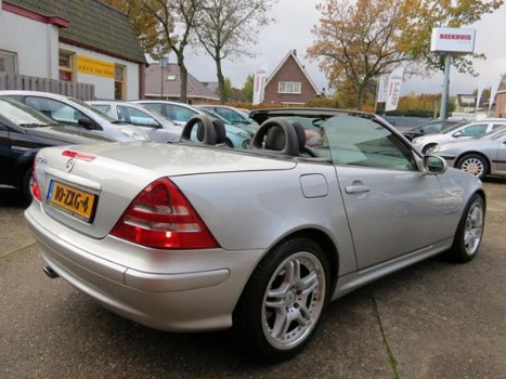 Mercedes-Benz SLK-klasse - 200 K. // Automaat , Navi , Leder // - 1