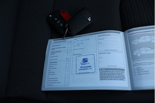 Seat Leon - 1.4 TSI 125pk Sport Business Edition | PDC v+a | Clima | Full Link Navi Compitable - 1