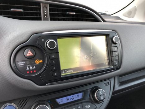 Toyota Yaris - 1.5 Hybrid Trend Navi Clima Cruise PDC Bluetooth - 1