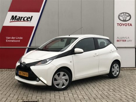 Toyota Aygo - 1.0 VVT-i x-play Airco NL Auto met Boekjes - 1