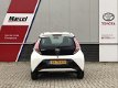 Toyota Aygo - 1.0 VVT-i x-play Airco NL Auto met Boekjes - 1 - Thumbnail