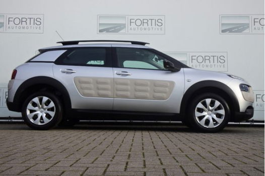 Citroën C4 Cactus - 1.2 PureTech Business Geen import/ Navi/ Camera/ Airco/ R&L Sensor - 1