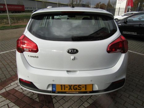 Kia Cee'd - 1.6i 5-drs 135 PK Plus Pack - 1