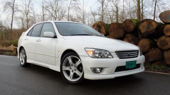 Lexus IS - TOYOTA Altezza IS200 | JDM | 200 PK - 1